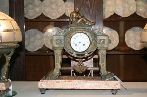 Art deco clock and lamp set