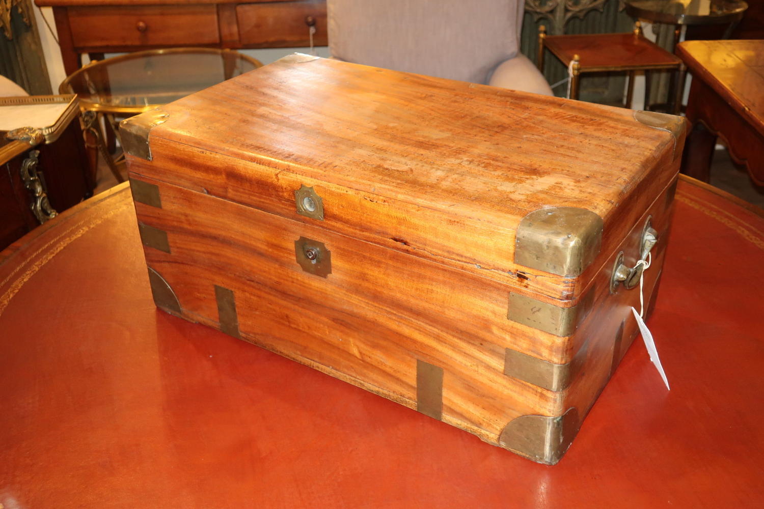 Small camphorwood box
