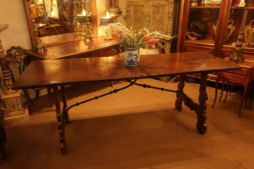 18th Century Spanish dining table