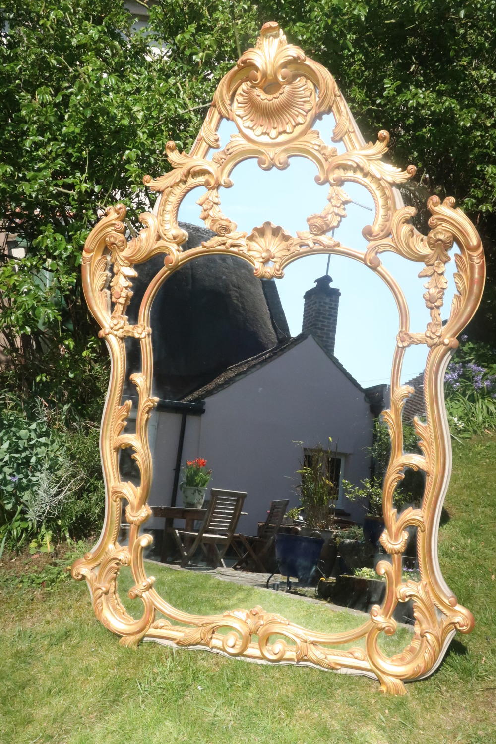 Large carved giltwood mirror