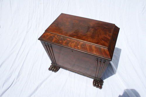 Georgian mahogany wine cooler