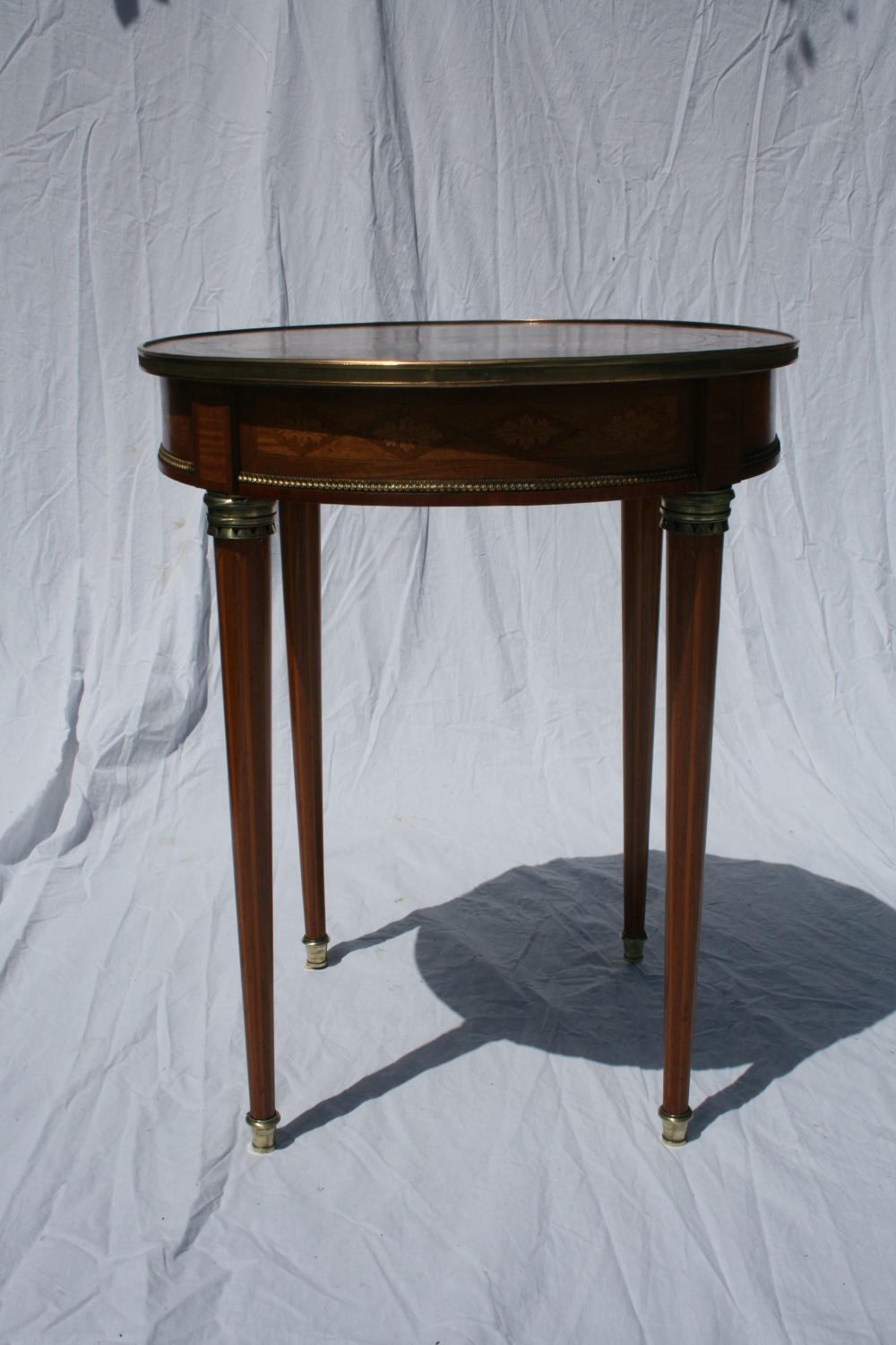 French occasional table