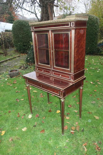 Plum pudding mahogany bonheur du jour
