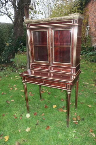 Plum pudding mahogany bonheur du jour