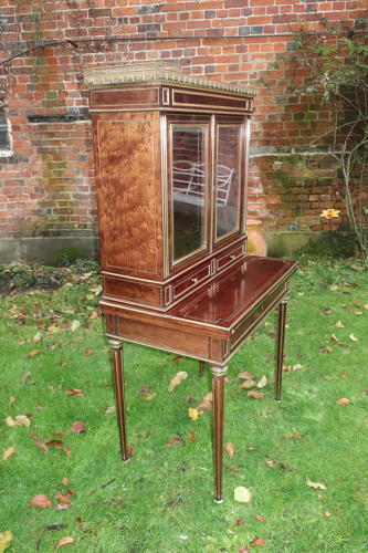 Plum pudding mahogany bonheur du jour