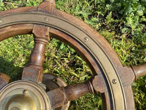 Ships wheel