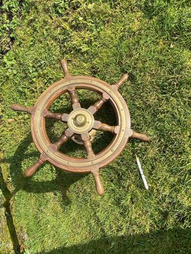 Ships wheel