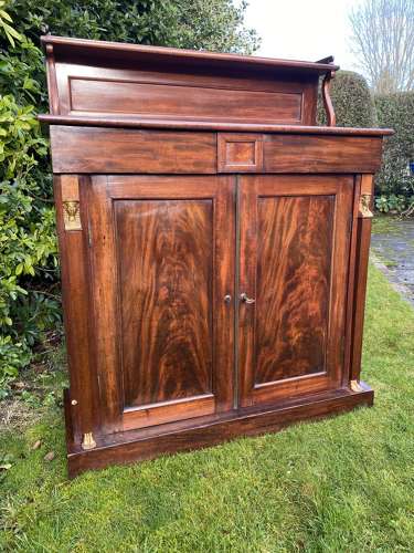 Early 19th Century mahogany chiffonier