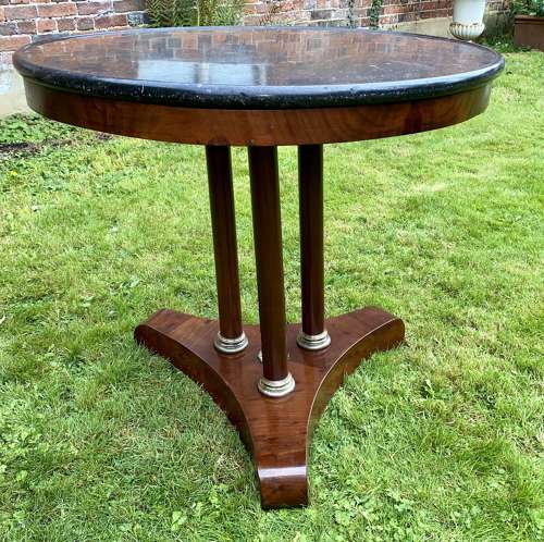 Flame mahogany Gueridon
