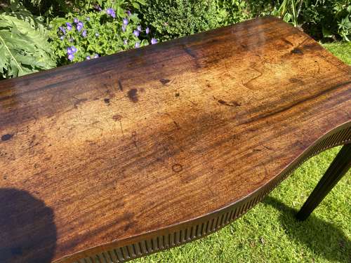 18th Century Serpentine fronted side table