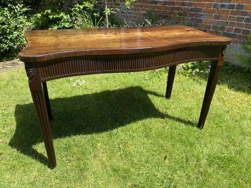 18th Century Serpentine fronted side table