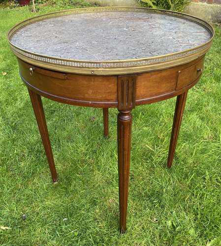 French Bouillotte table
