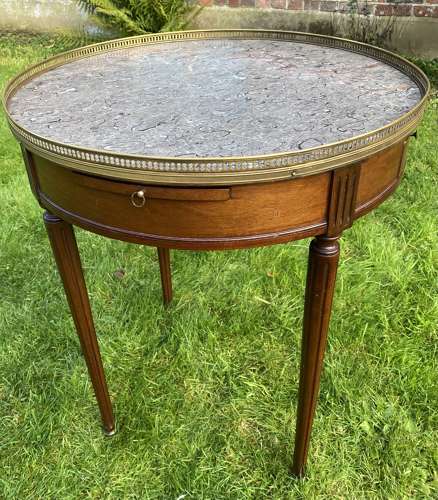 French Bouillotte table