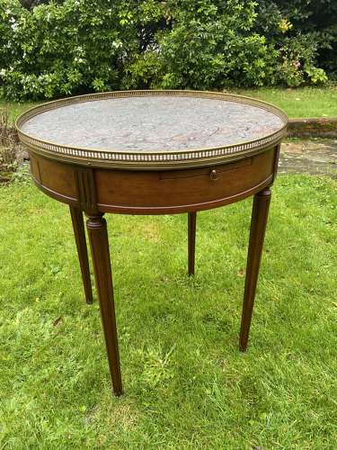 French Bouillotte table