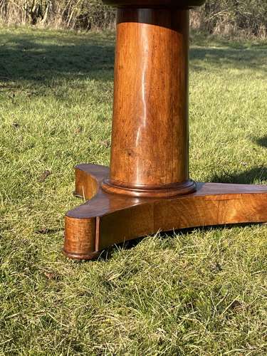 French Walnut Gueridon / Centre Table