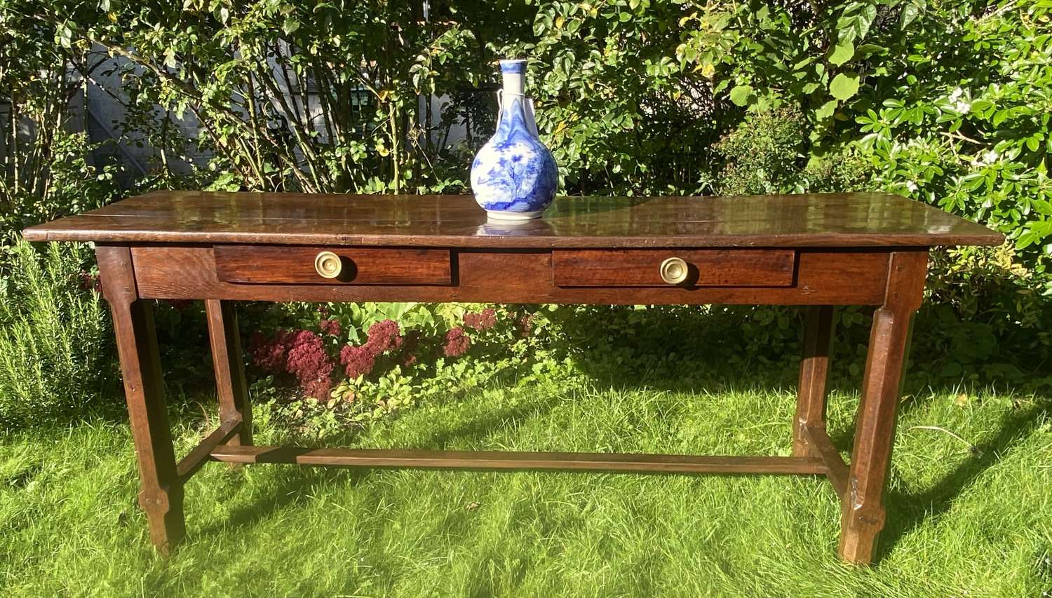 French server or serving table in oak