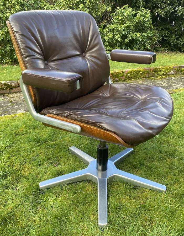 Stoll Giroflex office chair