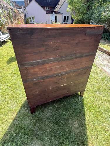 Large Regency Bow fronted chest of drawers
