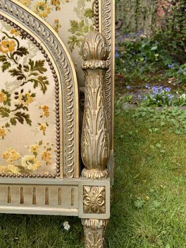 French bed in original old paintwork
