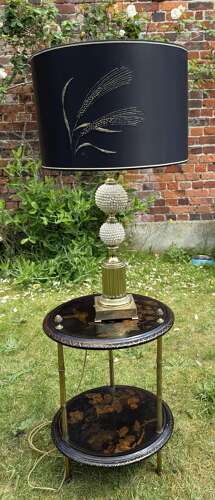 Maison Charles table lamp with shells