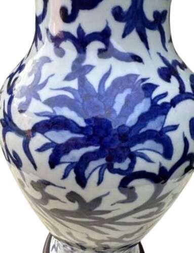 Early 20th C Blue & White Lamp