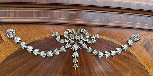Superb quality Kingsize parquetry bed