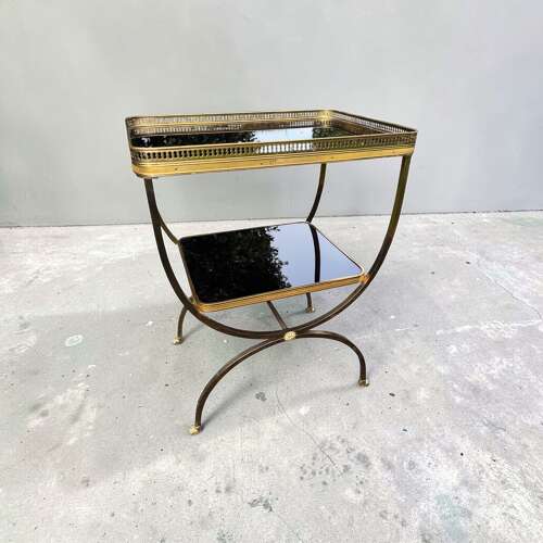 Maison Bagues side table