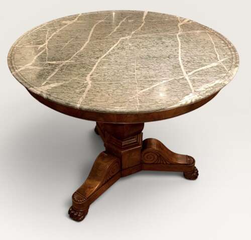 Gueridon or centre table