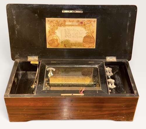 Cylinder music box