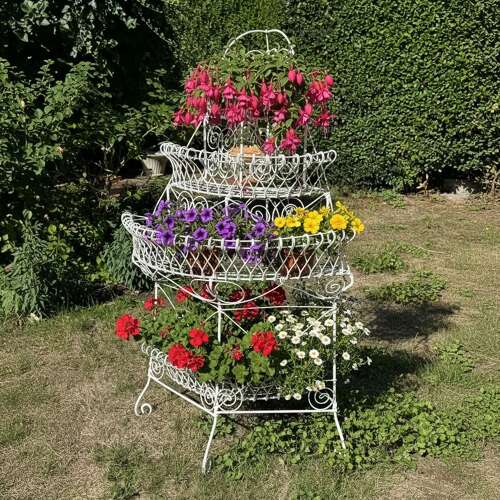 Wire work planter