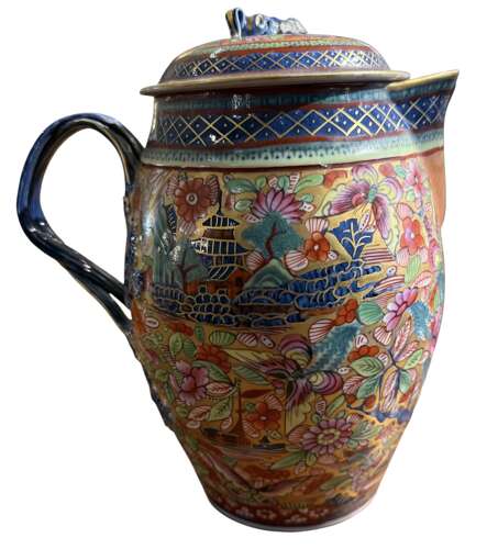 Late 18thChinese export porcelain ’ cider jug